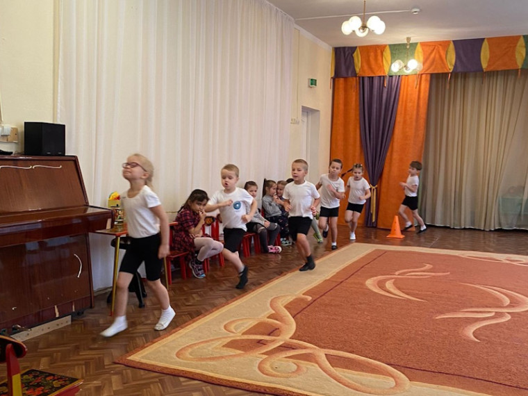 Утро понедельника начали с ГТО!. Утро понедельника начали с ГТО!.